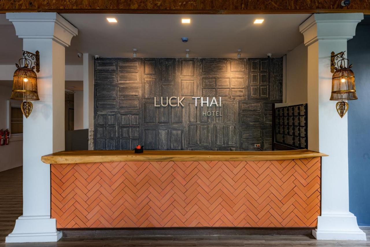 Luck Thai Hotel Chiang Mai Esterno foto